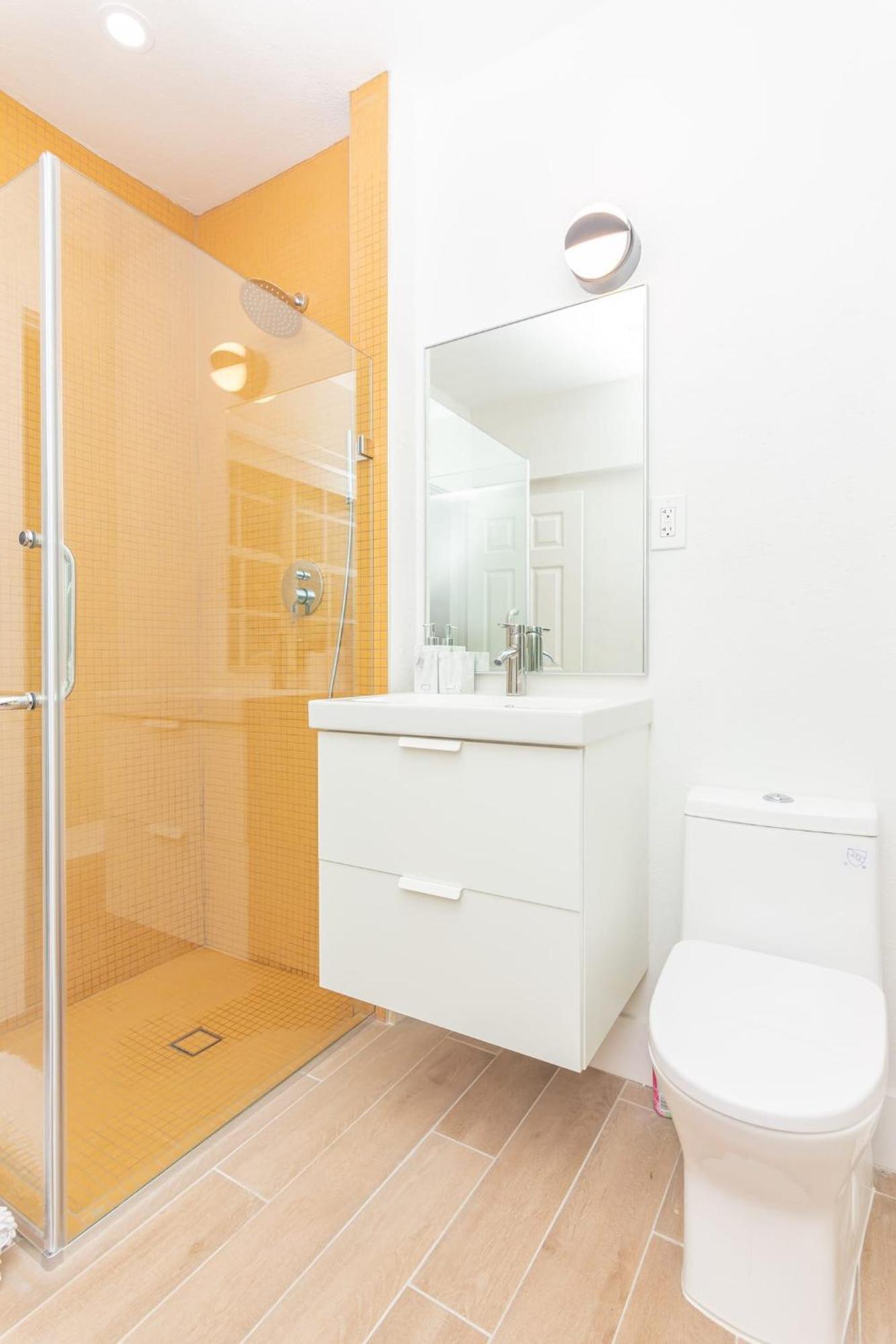 Large Stylish Studio Apartment In El Portal #3 Miami Kültér fotó